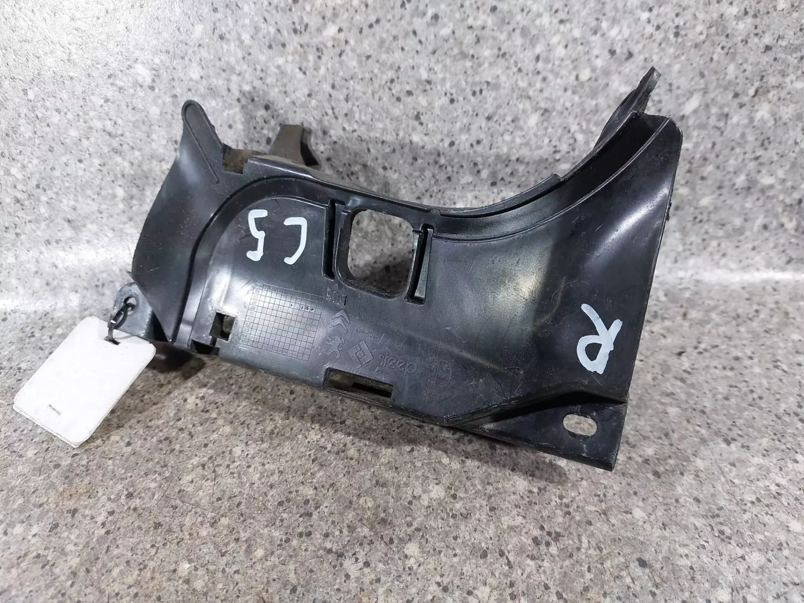 Кронштейн к Citroen A6 2012
