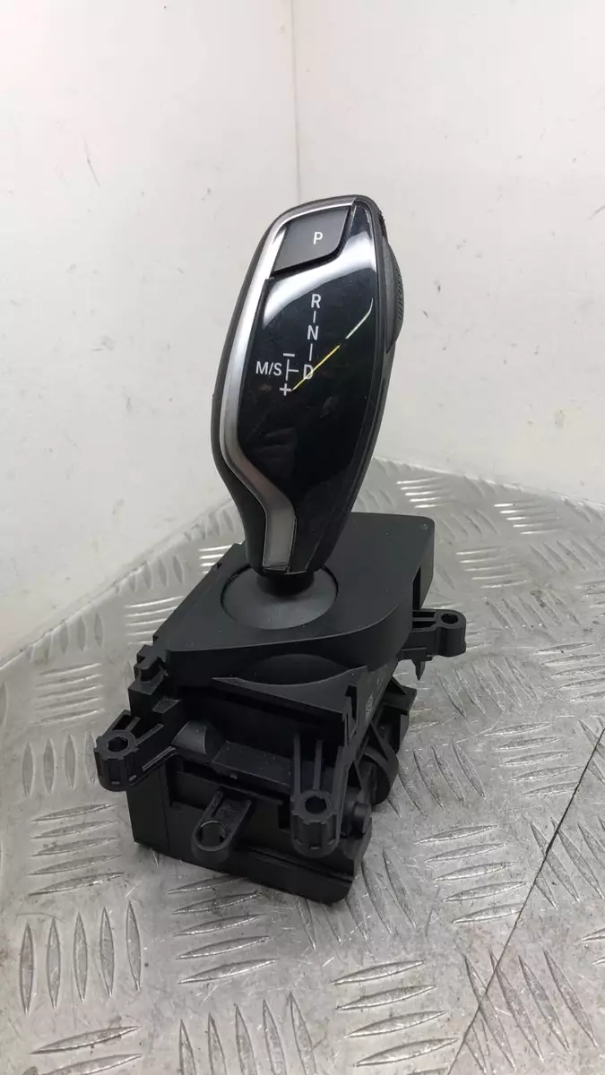 Помпа к BMW  2019