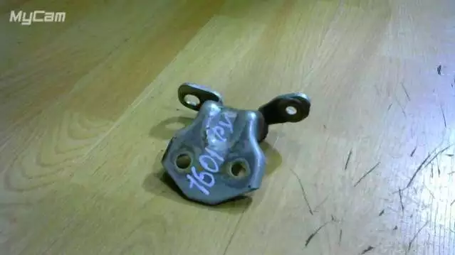 Петля двери к Kia Rio 2001