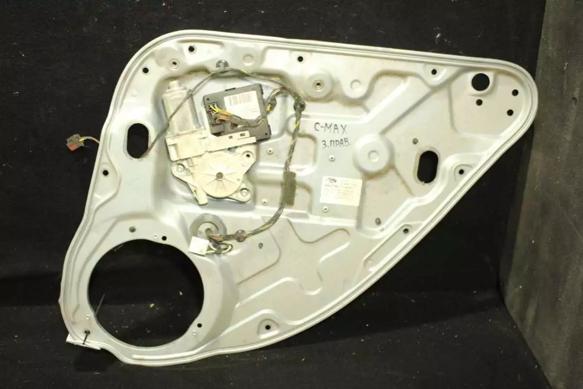Стеклоподъемник электрический задний правый к Ford C-MAX 2006