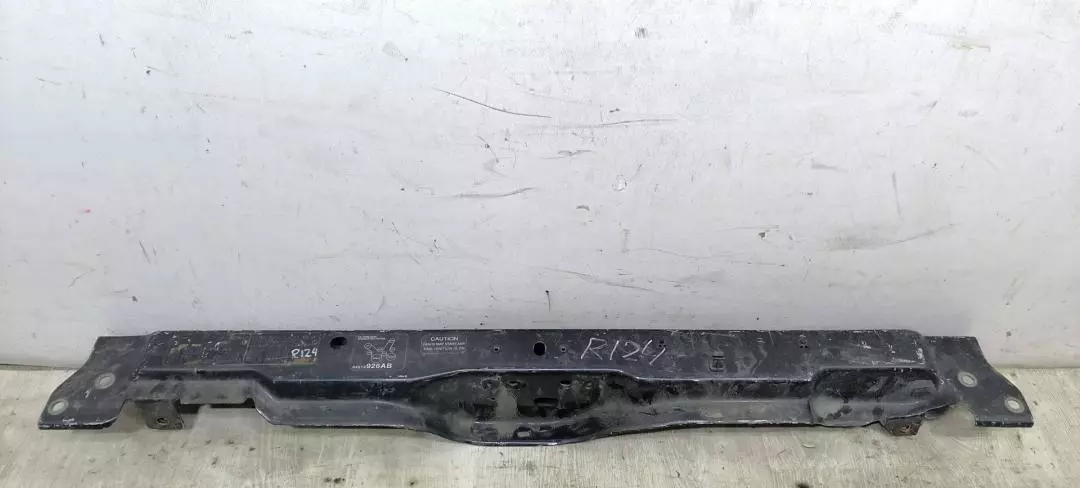 Рамка капота к Chrysler Voyager 2000