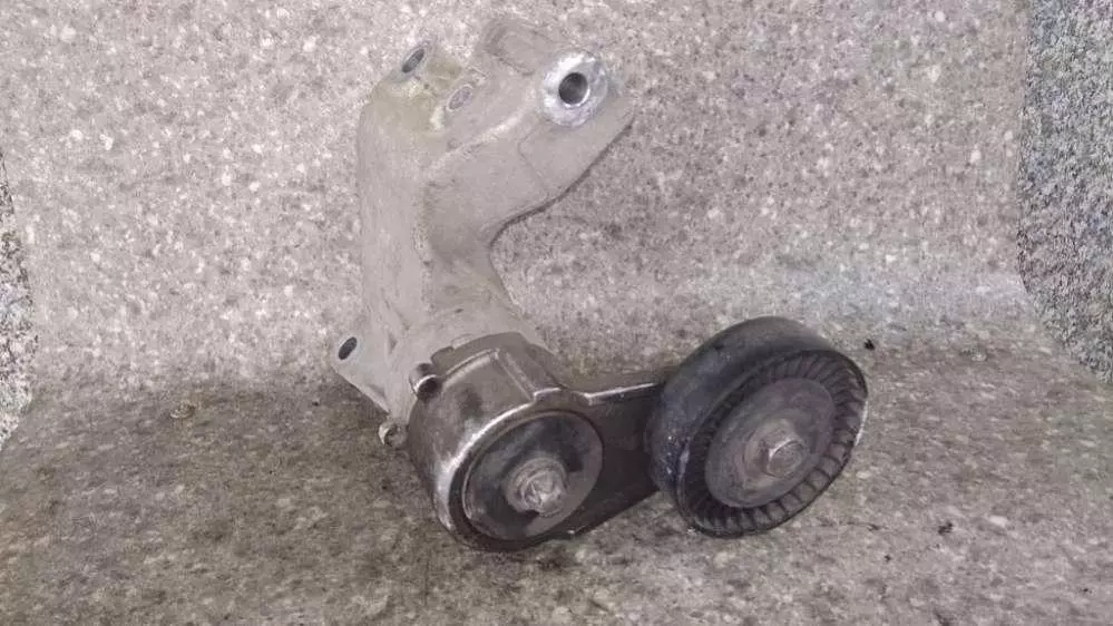 Натяжитель к Opel Astra 2004