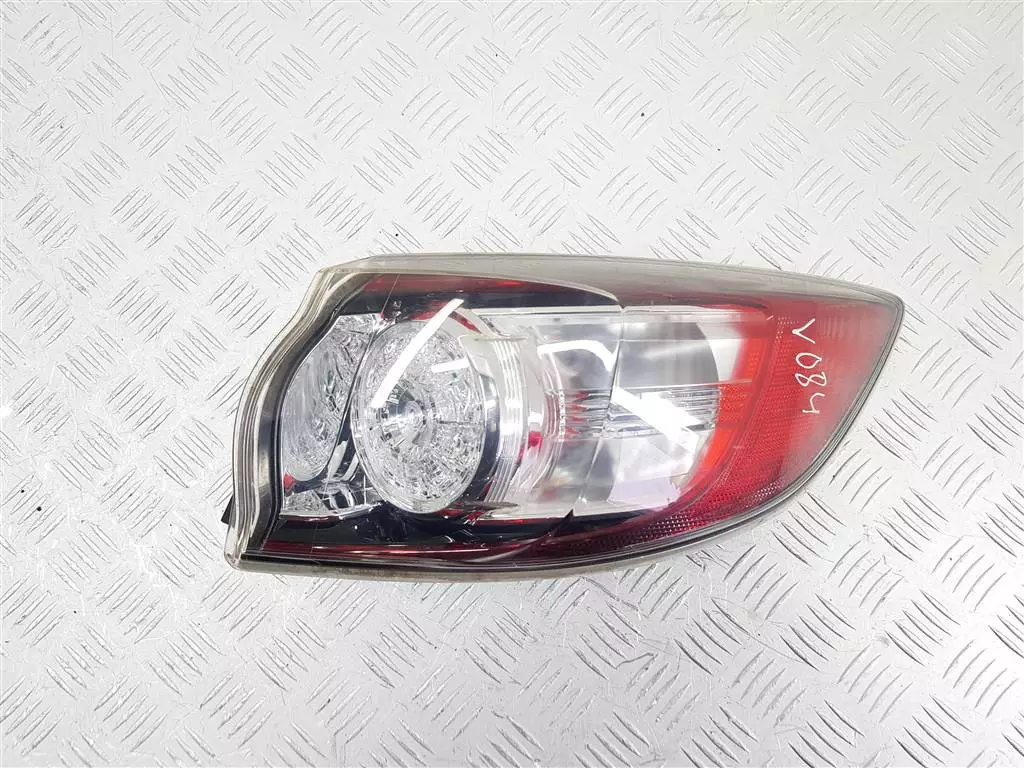 Фонарь задний правый к Mazda 3 2009