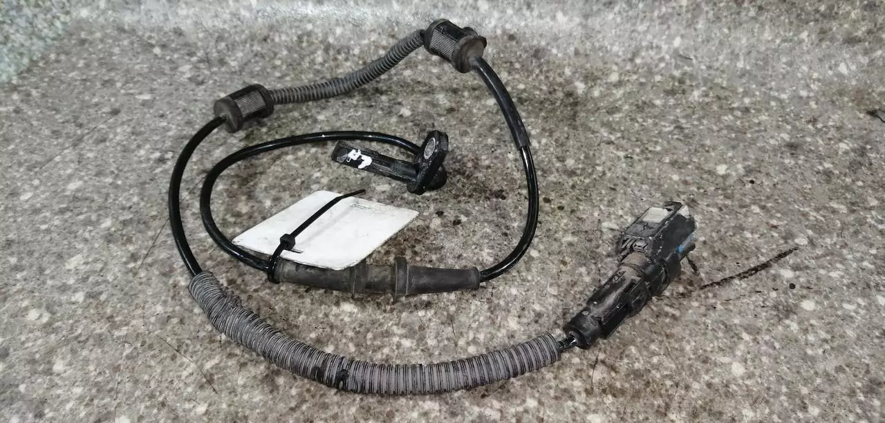 Датчик ABS к Opel Astra 2011