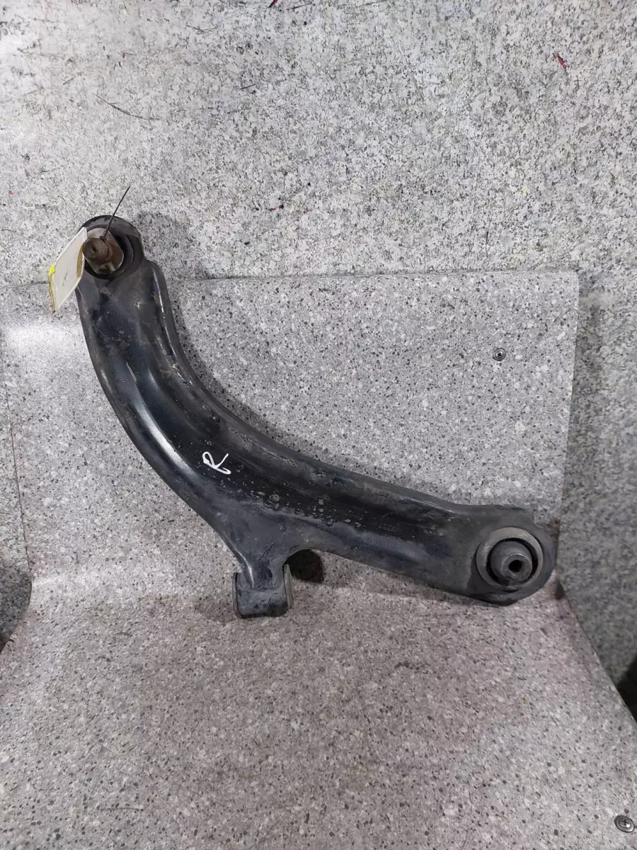 Рычаг передний правый к Renault Modus 2006