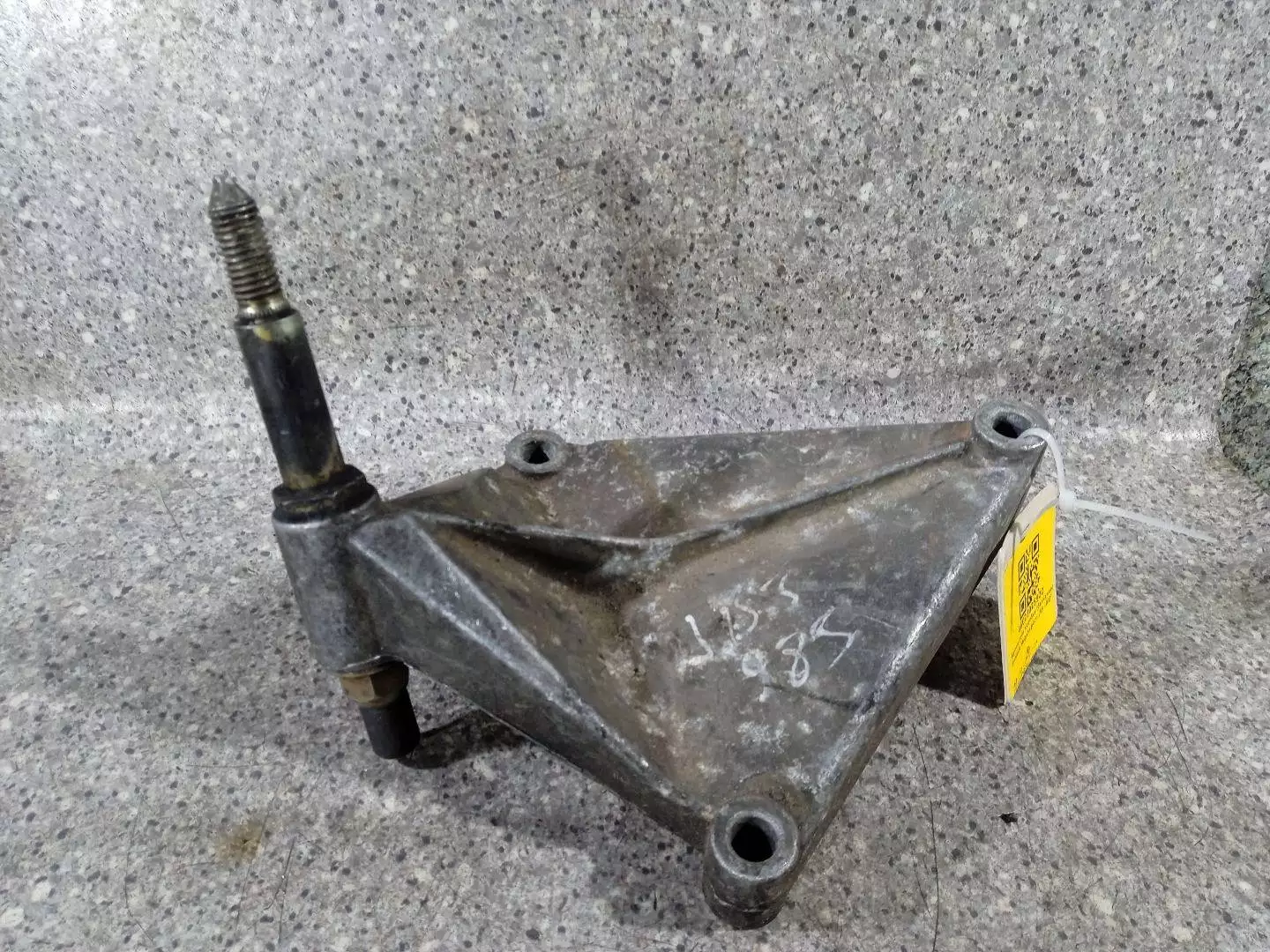 Кронштейн КПП к Renault Laguna 2000