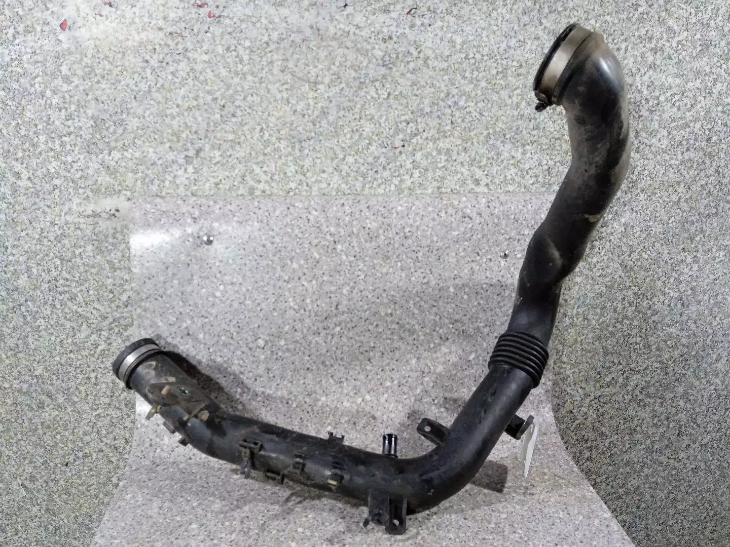 Патрубок к Opel Corsa 2002