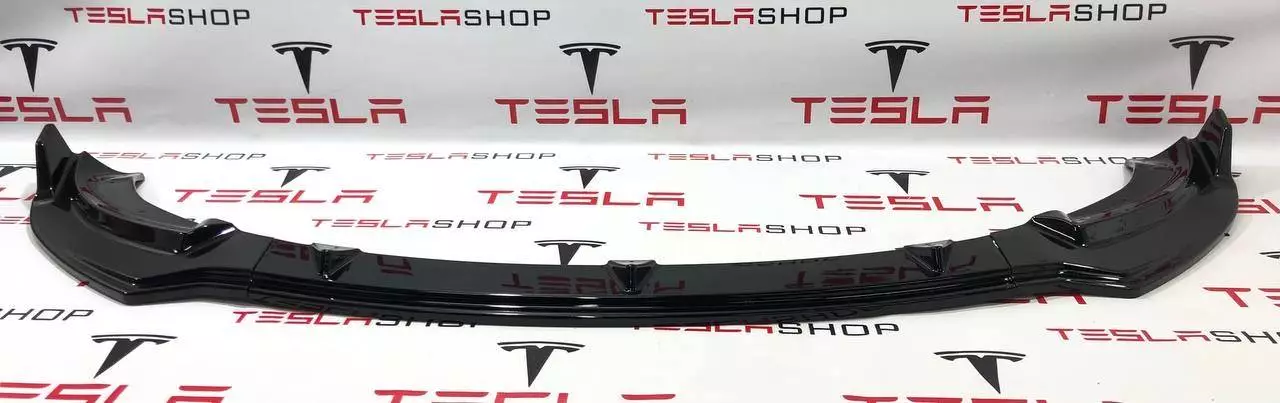 Спойлер к Tesla Model Y 2023