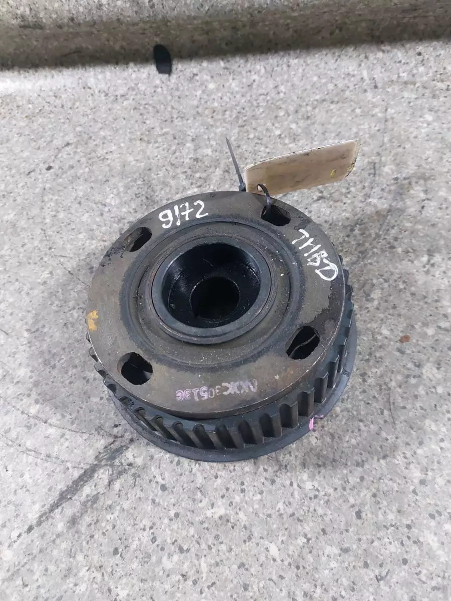 Звездочка ТНВД к Mazda 323 2000