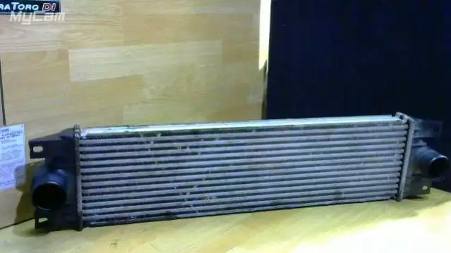 Интеркулер к Nissan  2002