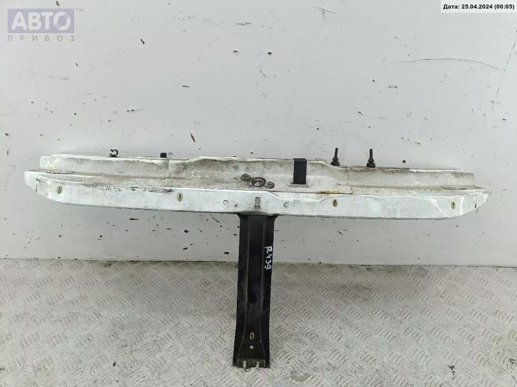 Планка под капот к Renault Master 2001