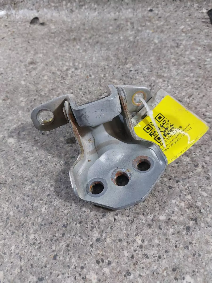 Петля двери передней правой к Mazda MPV 2005