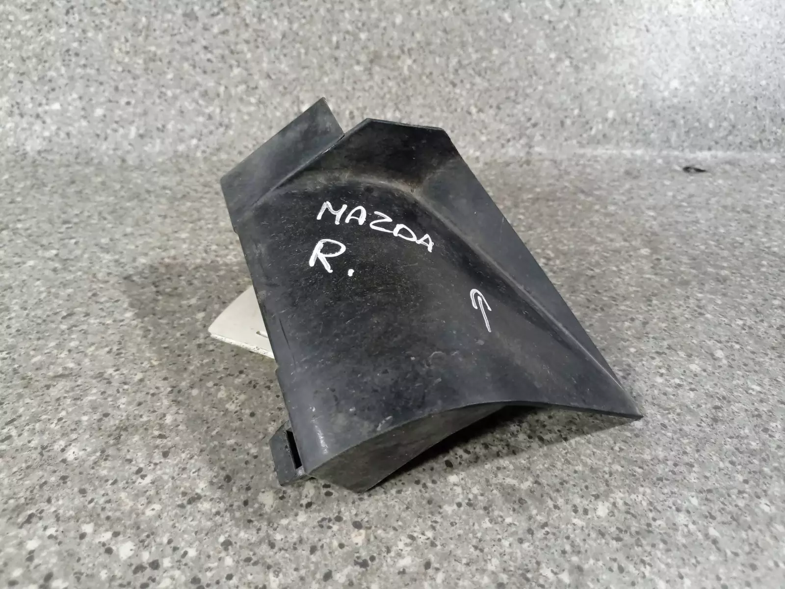 Дефлектор к Mazda 3 2005