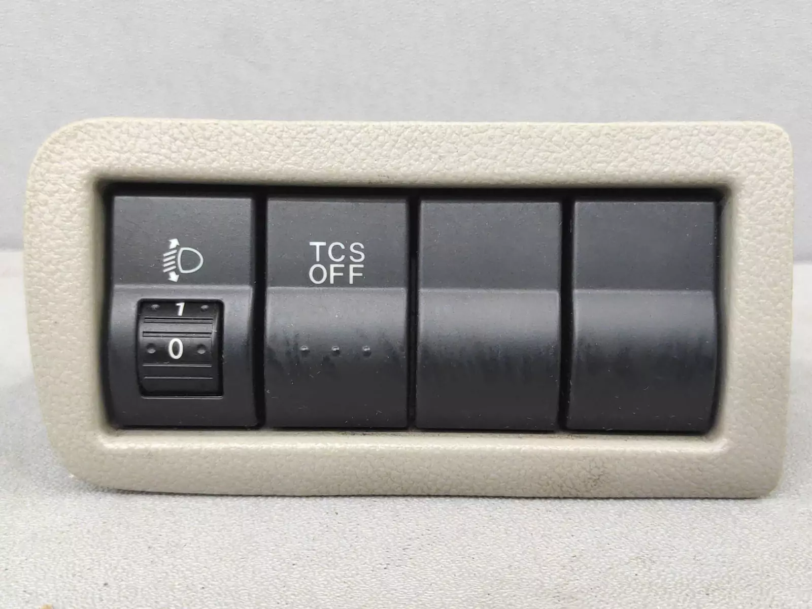 Блок кнопок к Mazda CX-7 2008