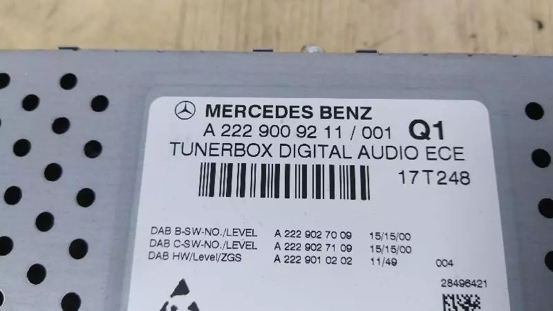 TV тюнер к Mercedes-Benz GLE 2017