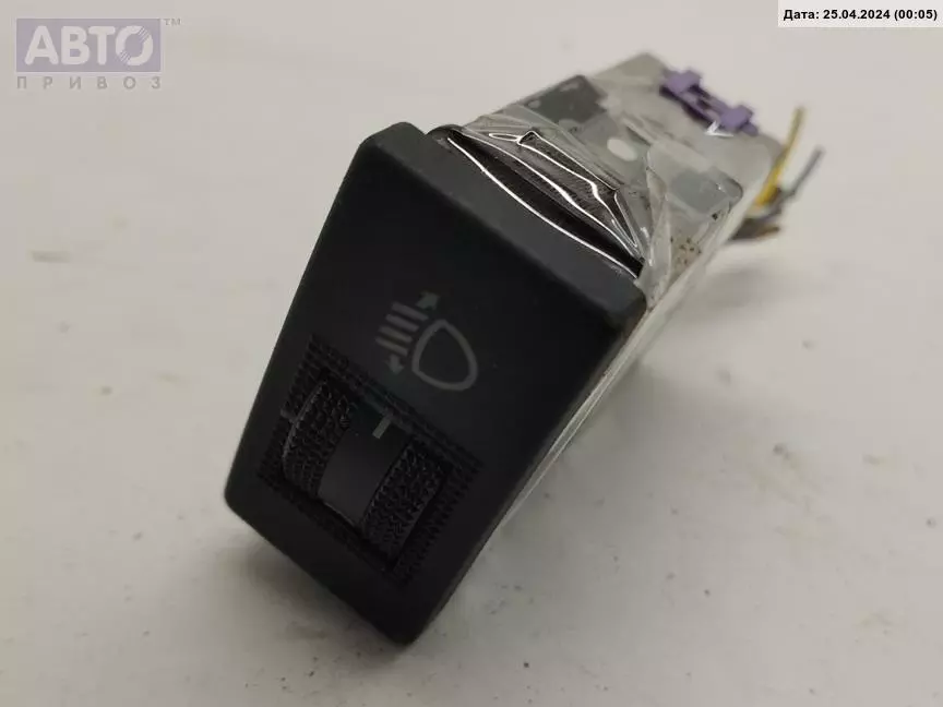 Кнопка корректора фар к Audi A4 1996