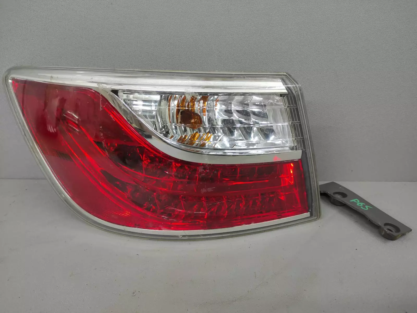 Фонарь задний левый к Mazda CX-9 2010