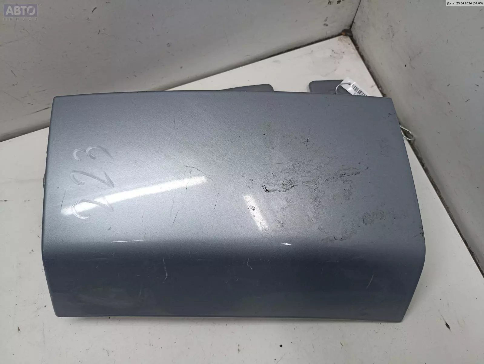 Ус под фонарь к Opel Meriva 2003
