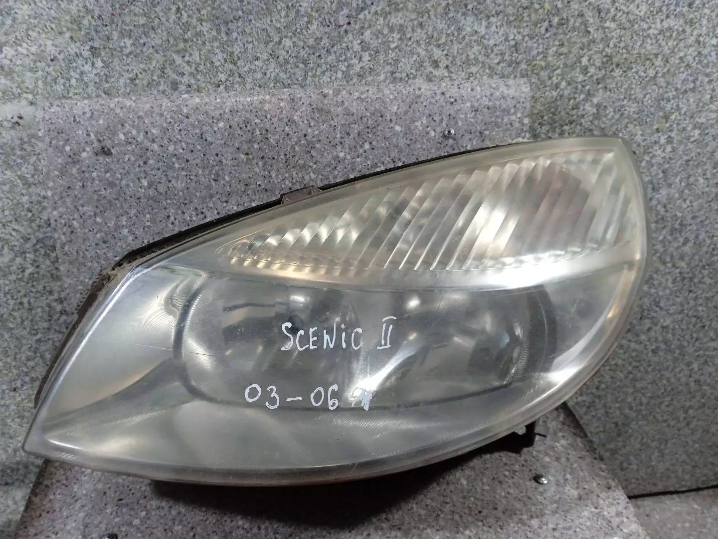 Фара левая к Renault Scenic 2005