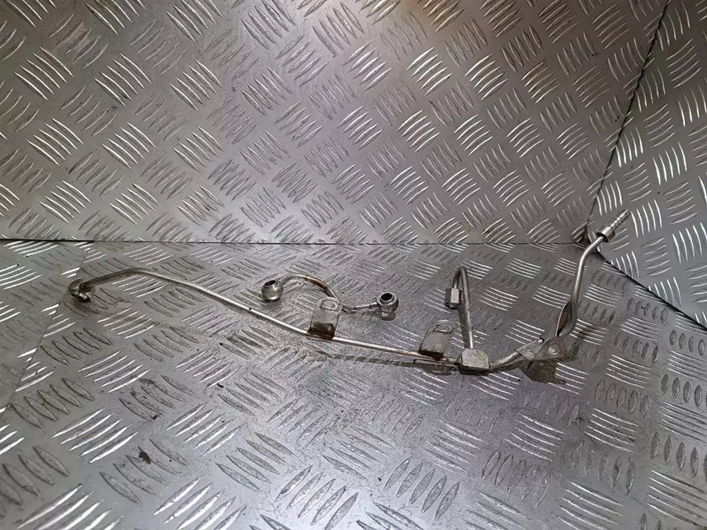 Трубка ТНВД к Volkswagen Passat 2006