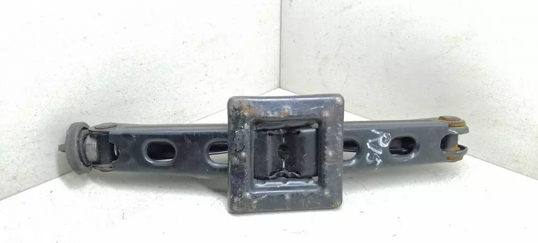 Домкрат к Fiat Punto 2007