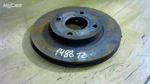 Диск тормозной передний к Ford Focus 2001