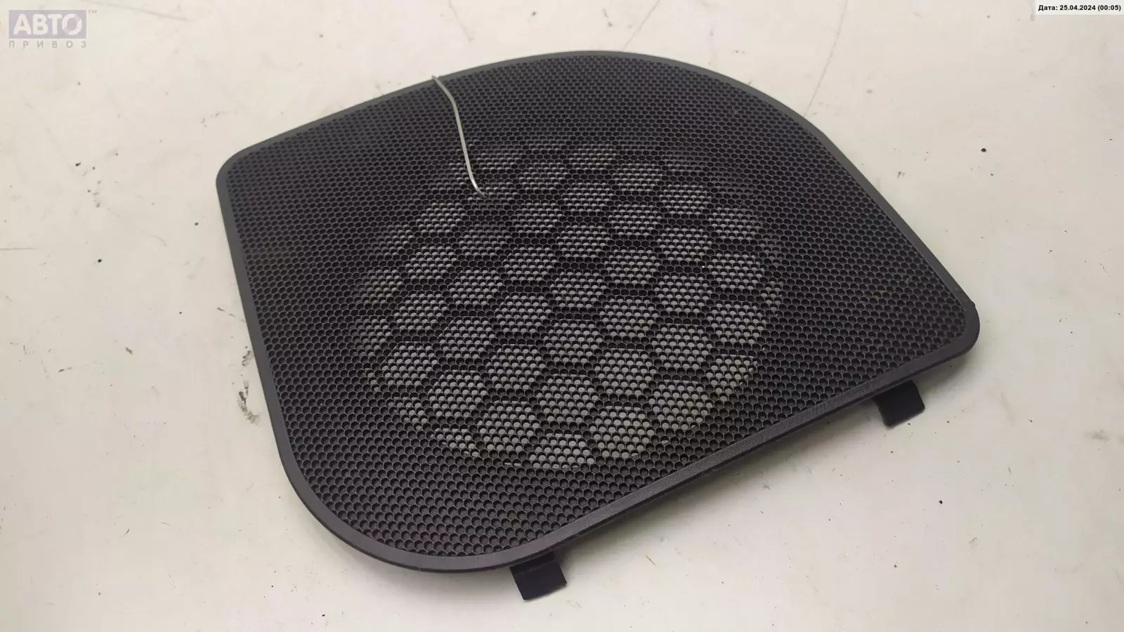 Решетка динамика к Opel Zafira 2005