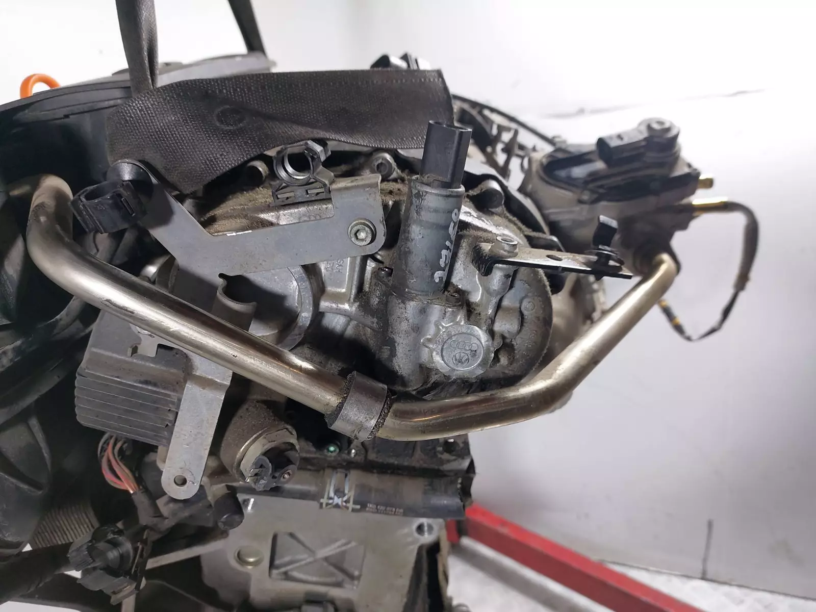 Трубка системы рециркуляции EGR к Volkswagen Golf 2006