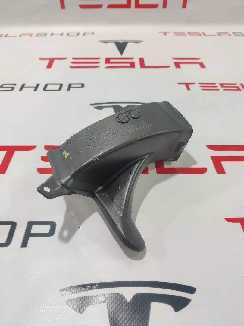 Воздуховод к Tesla Model S 2022