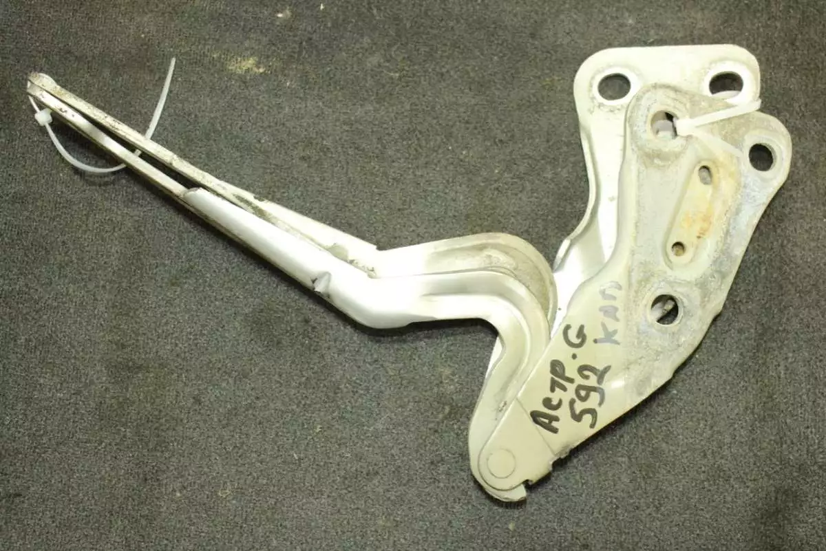 Петля капота к Peugeot 307 2003