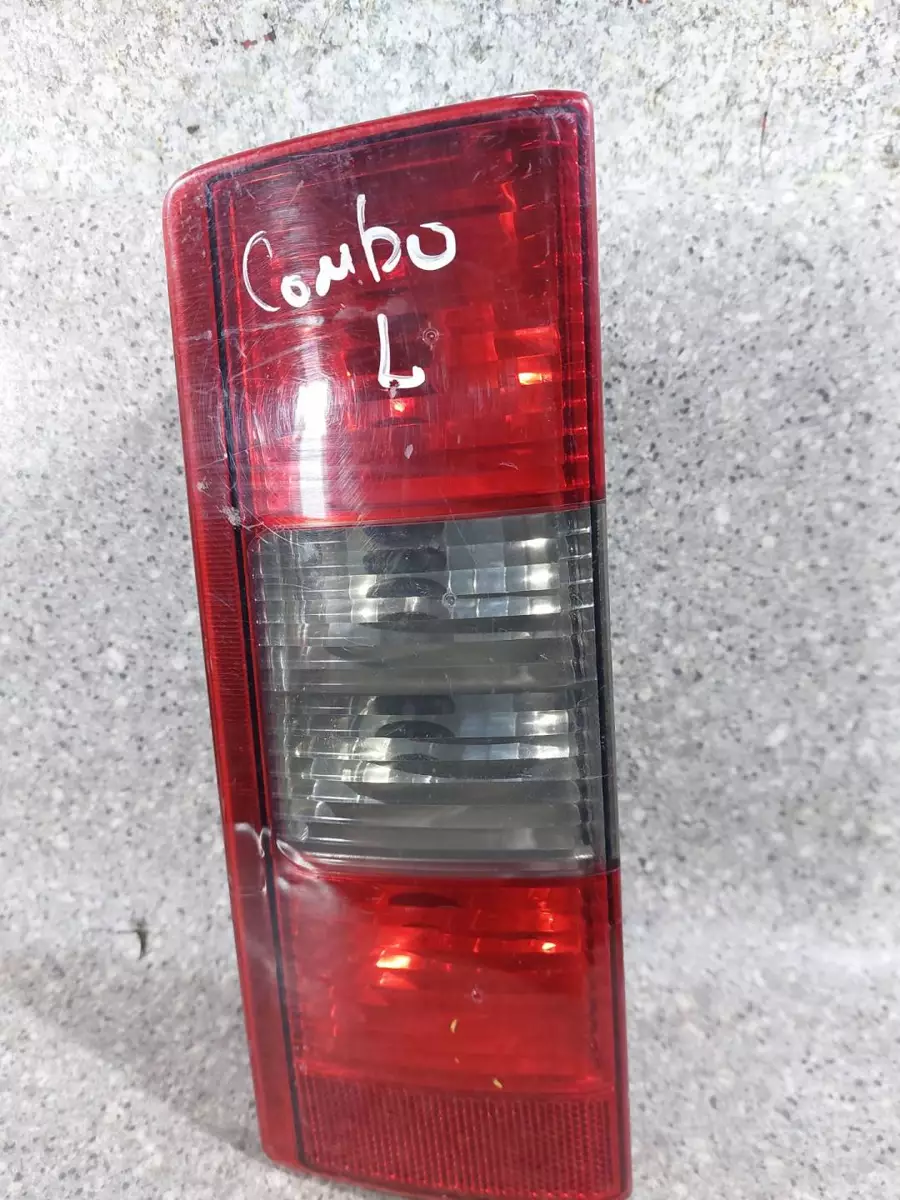 Фонарь задний левый к Opel Combo 2007