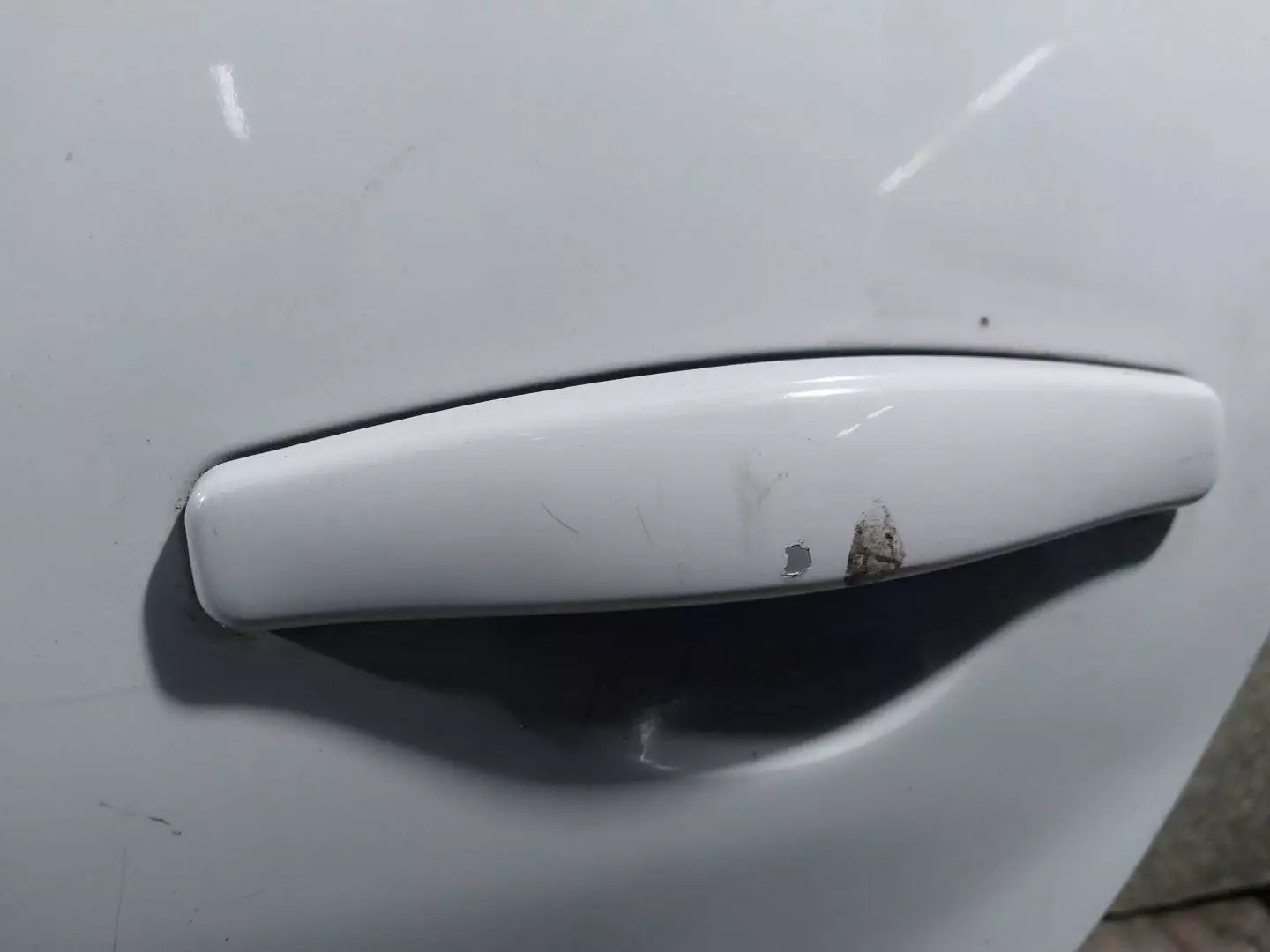 Ручка наружная задняя левая к Renault Sandero 2012