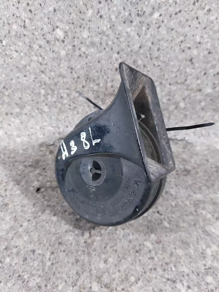 Сигнал (клаксон) к Audi A3 2002
