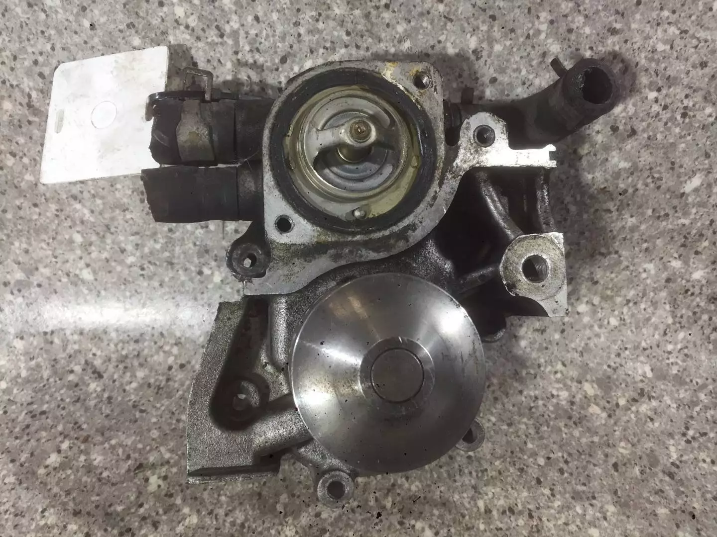 Помпа к Subaru Forester 2001