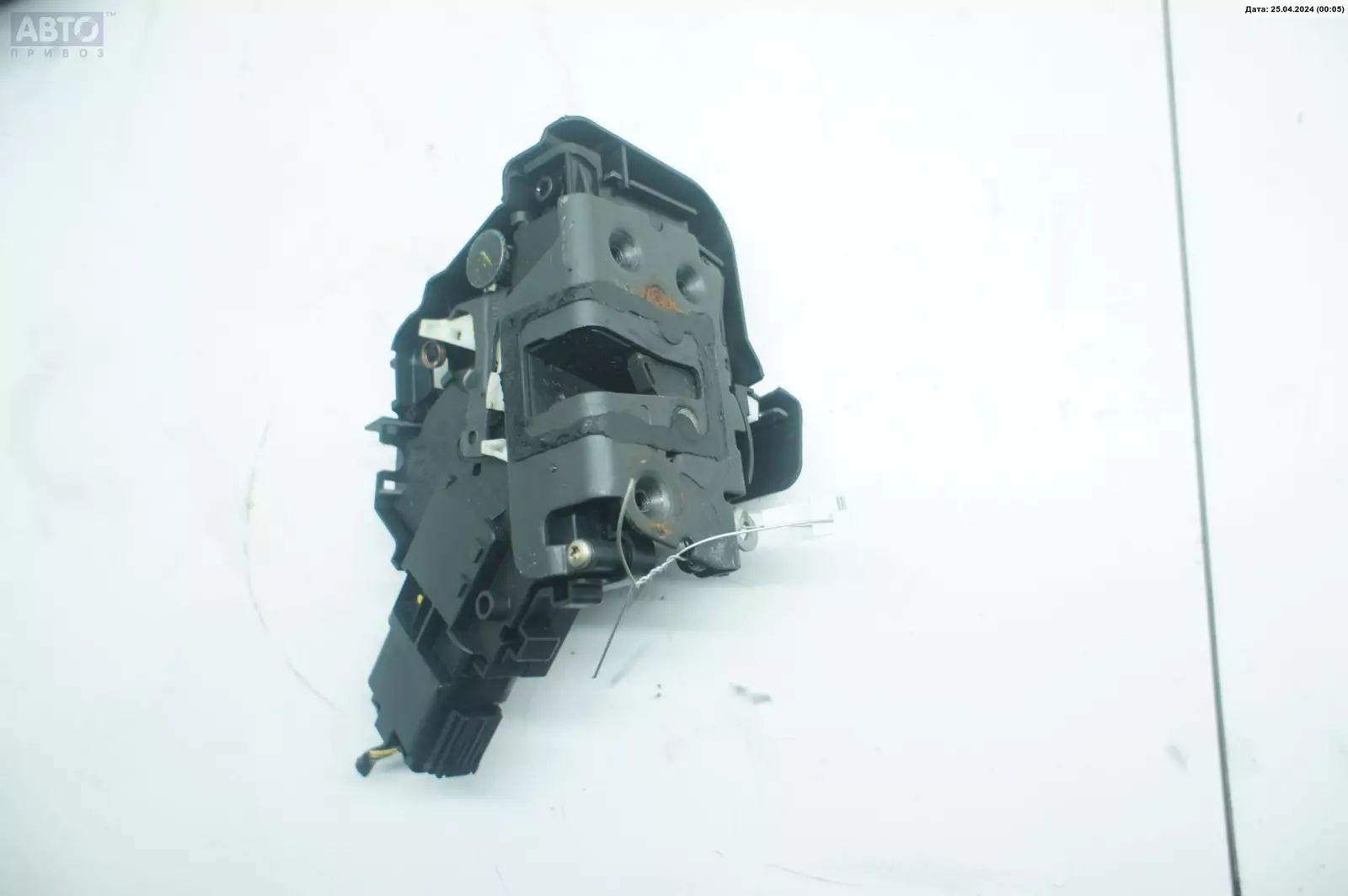 Замок двери к Ford C-MAX 2005