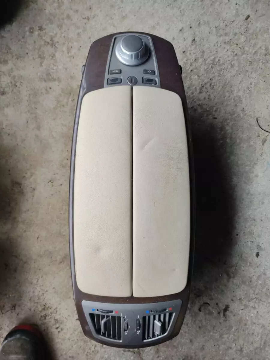 Подлокотник к BMW 7 series 2006