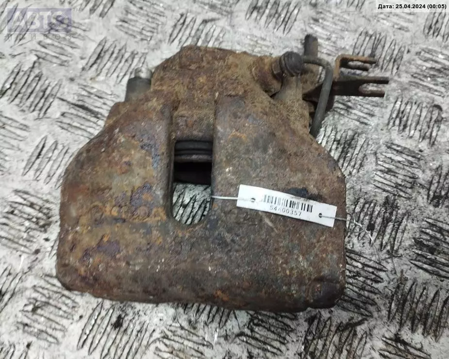 Суппорт к Audi A4 2003