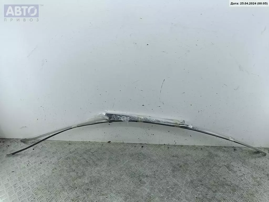 Молдинг крыши к Nissan Maxima 2005
