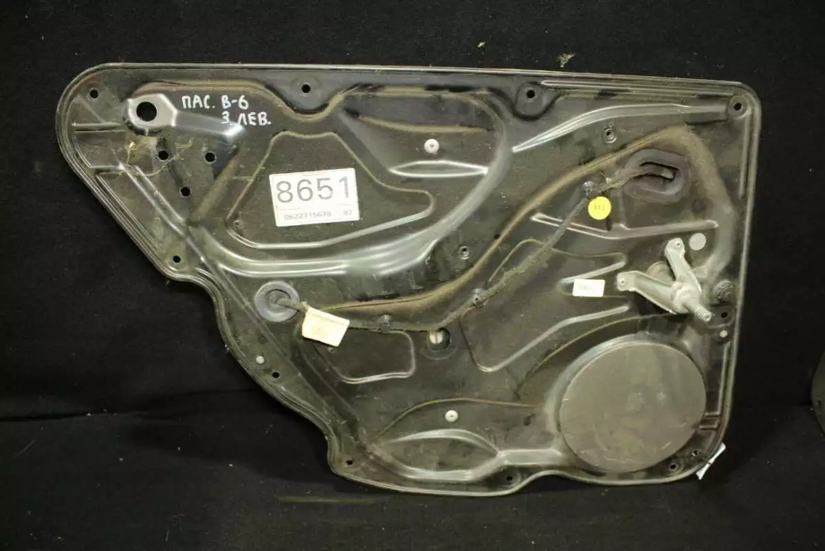 Стеклоподъемник к Volkswagen Passat 2005