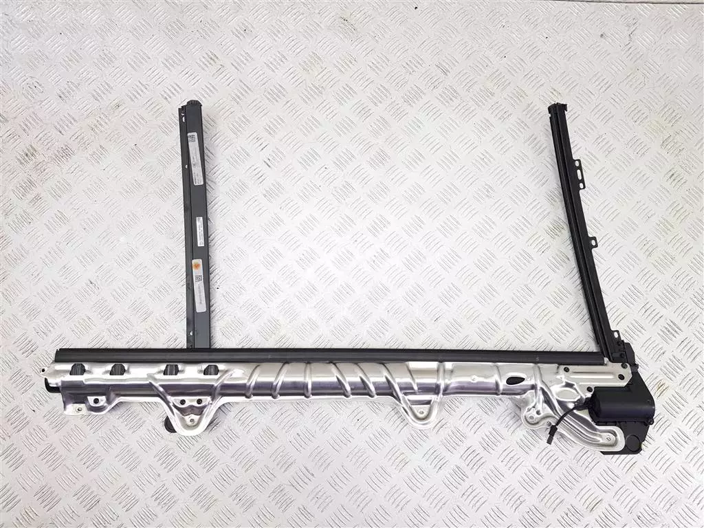 Шторка двери к BMW X7 2020