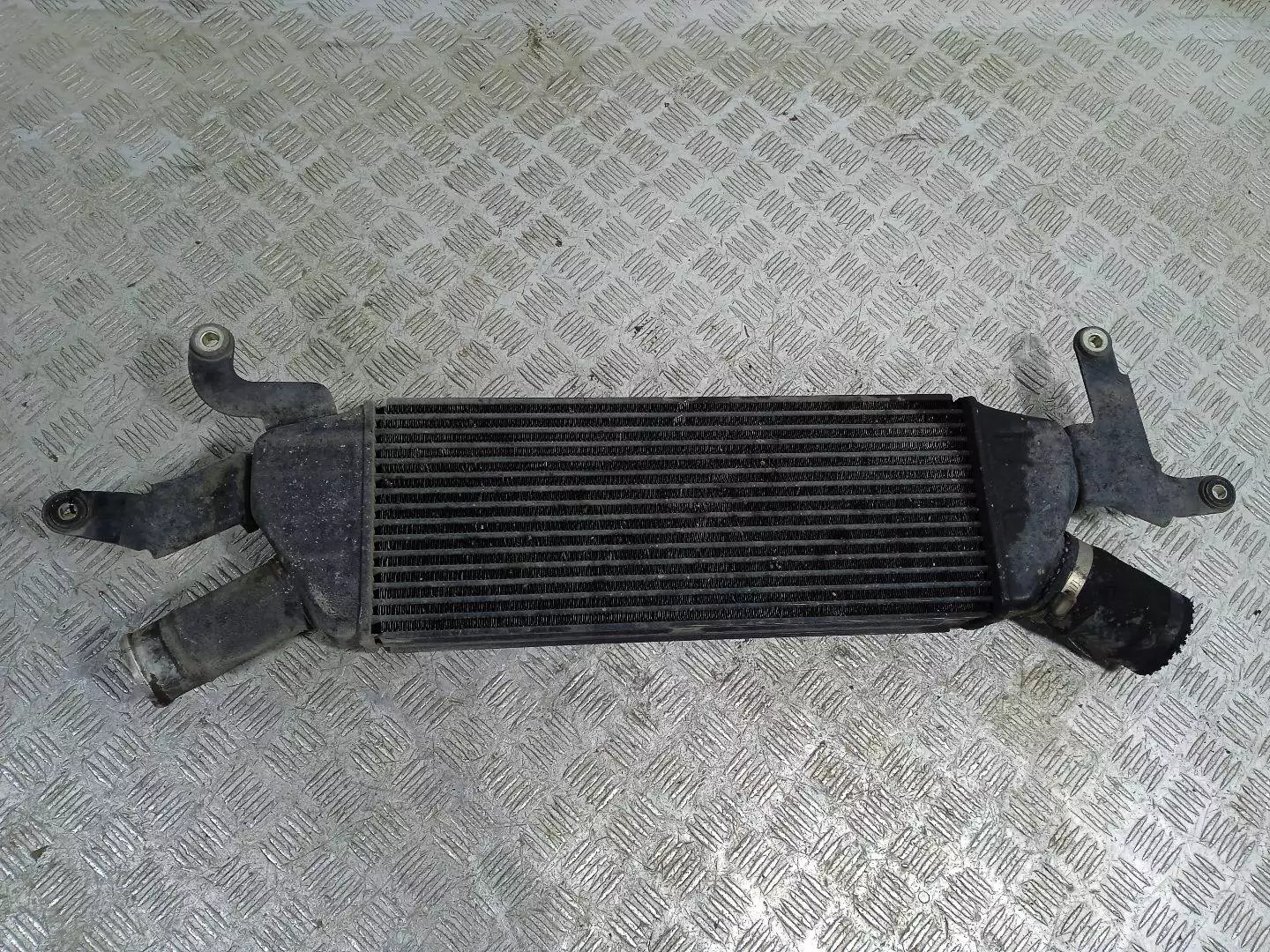 Интеркулер к Peugeot 4007 2010