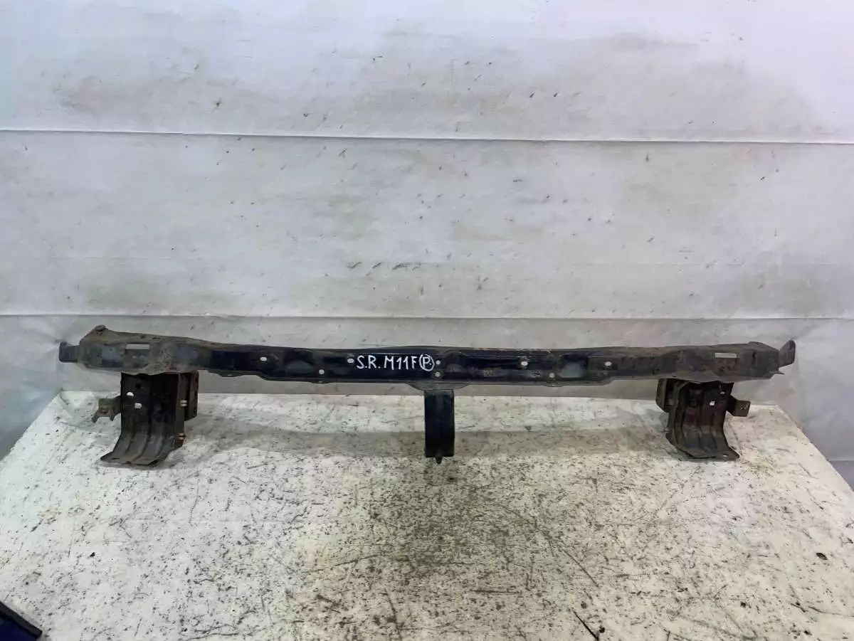 Усилитель бампера к Mitsubishi Space Runner 1997