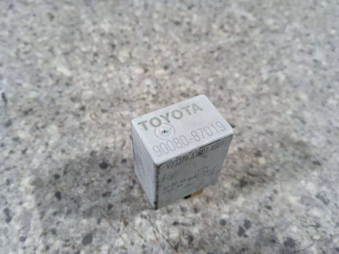 Реле (прочие) к Toyota Verso 2011