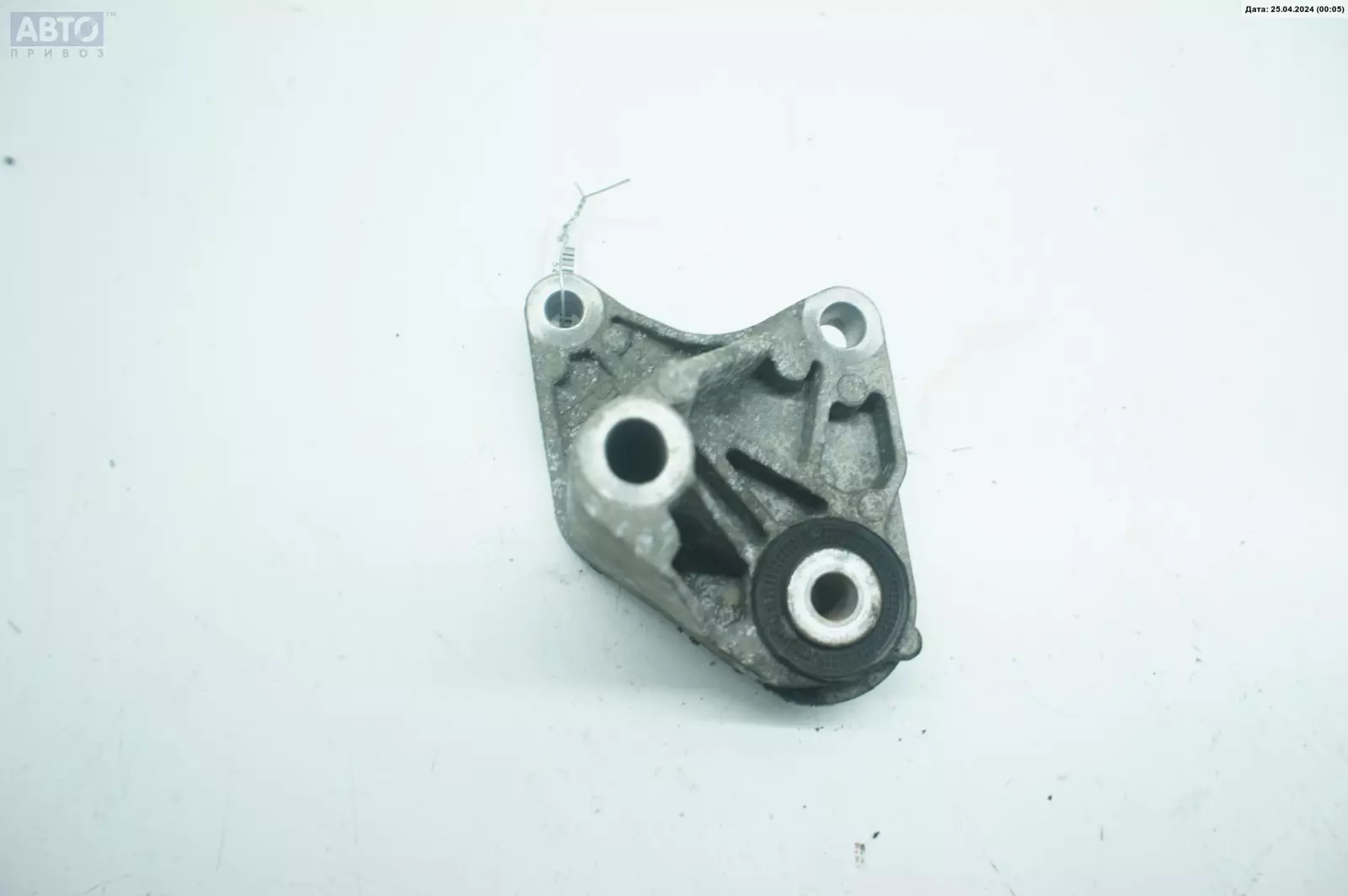 Кронштейн КПП к Ford Focus 2008