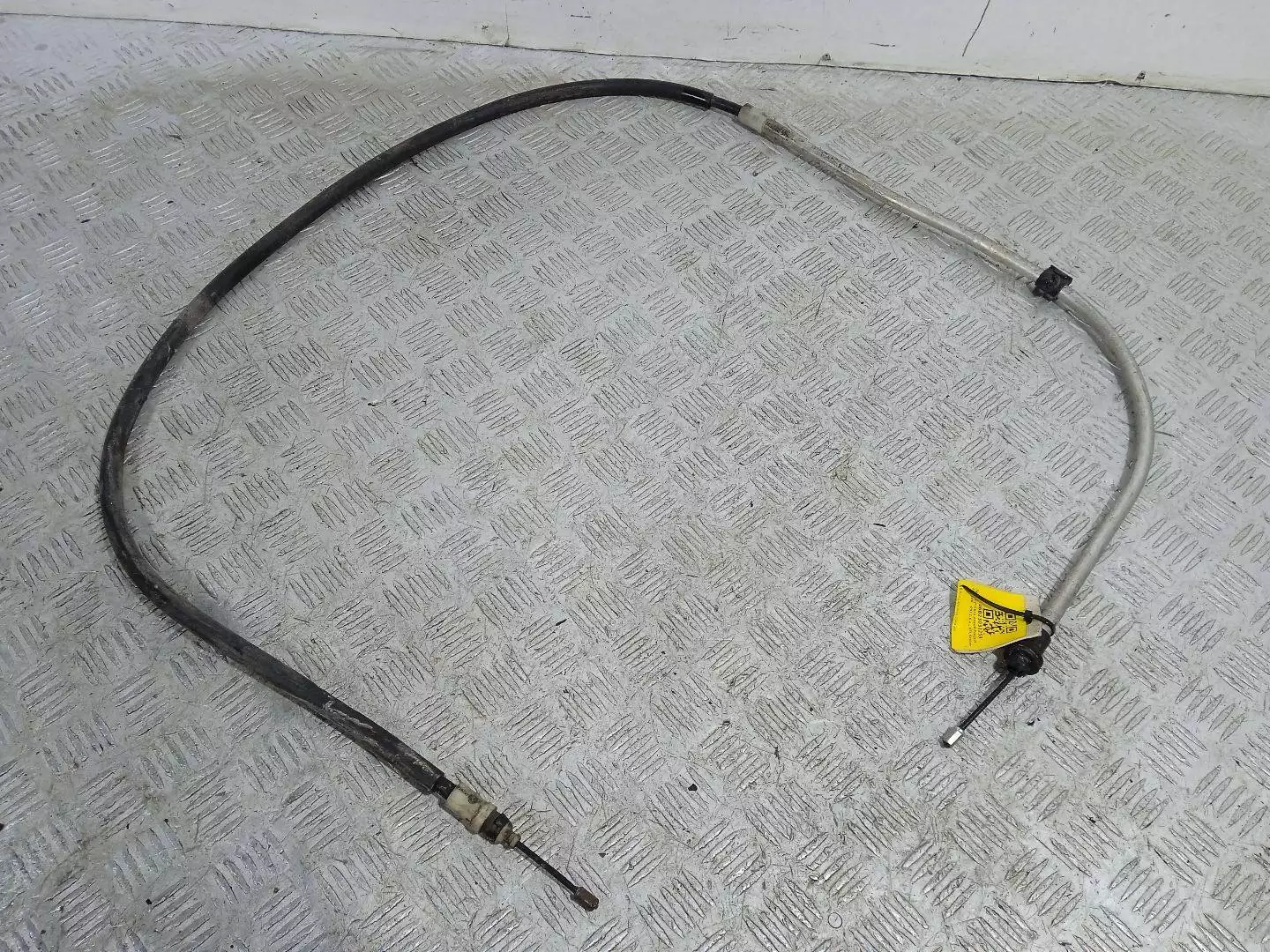 Трос ручника к Peugeot 207 2008
