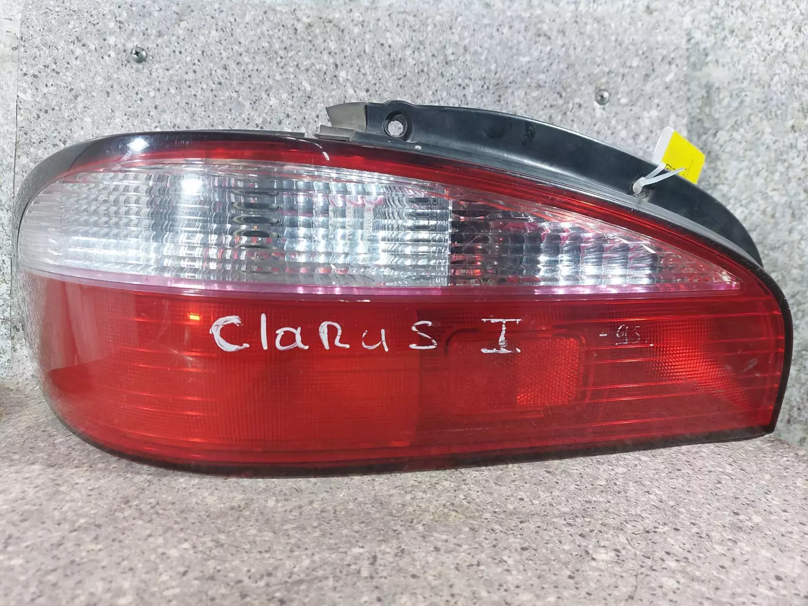 Фонарь задний левый к Kia Clarus 1997