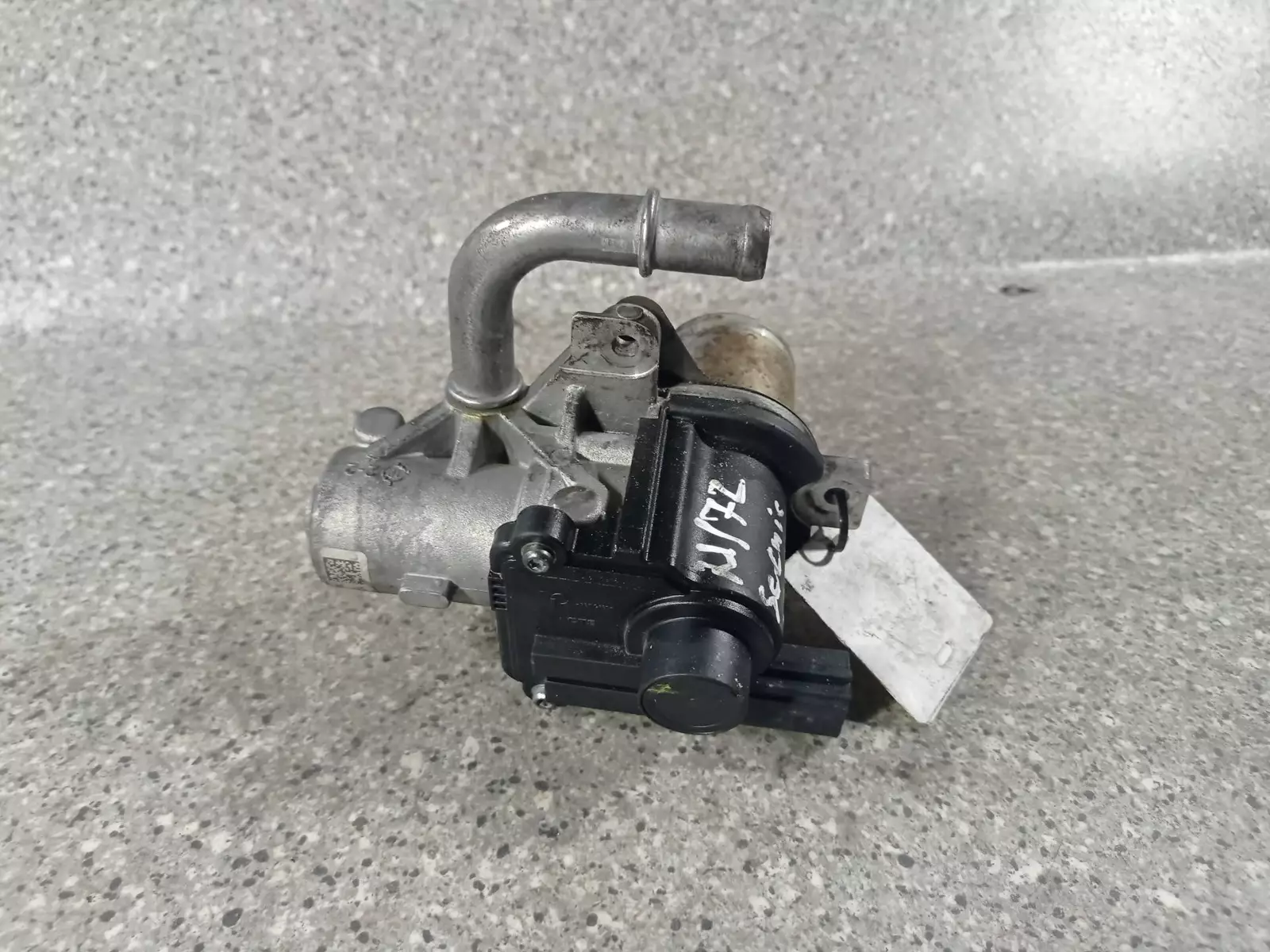 Клапан EGR к Renault Megane 2011
