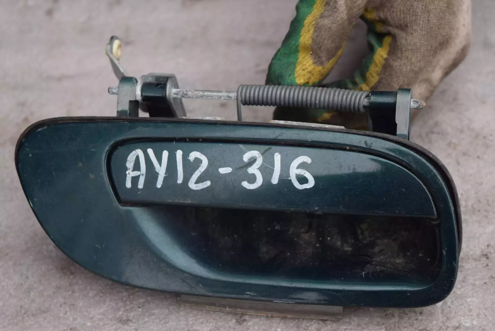 Ручка наружная передняя правая к Volvo S60 2004