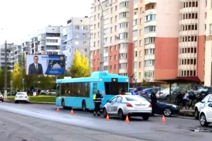 23-летний водитель на BMW столкнулся с пассажирским автобусом в Витебске