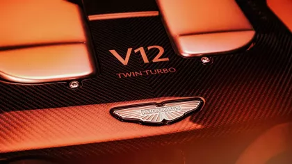 Aston Martin модифицирует V12 для нового гиперкара Vanquish